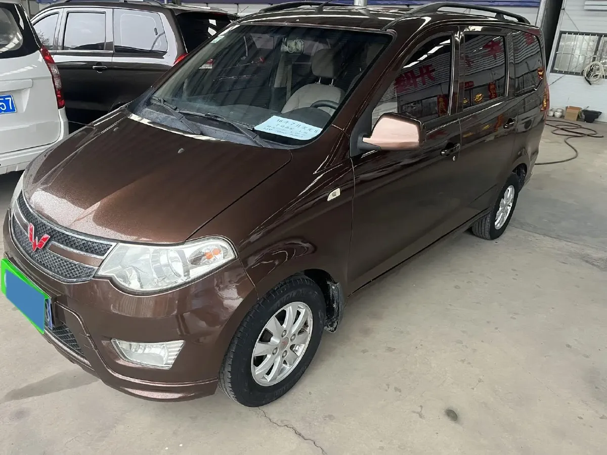 2016 WuLing HongGuang 1.5L 112HP L4 5MT,autocango,china used car exporter,china ev exporter,chinese used car exporter,chinese used ev exporter