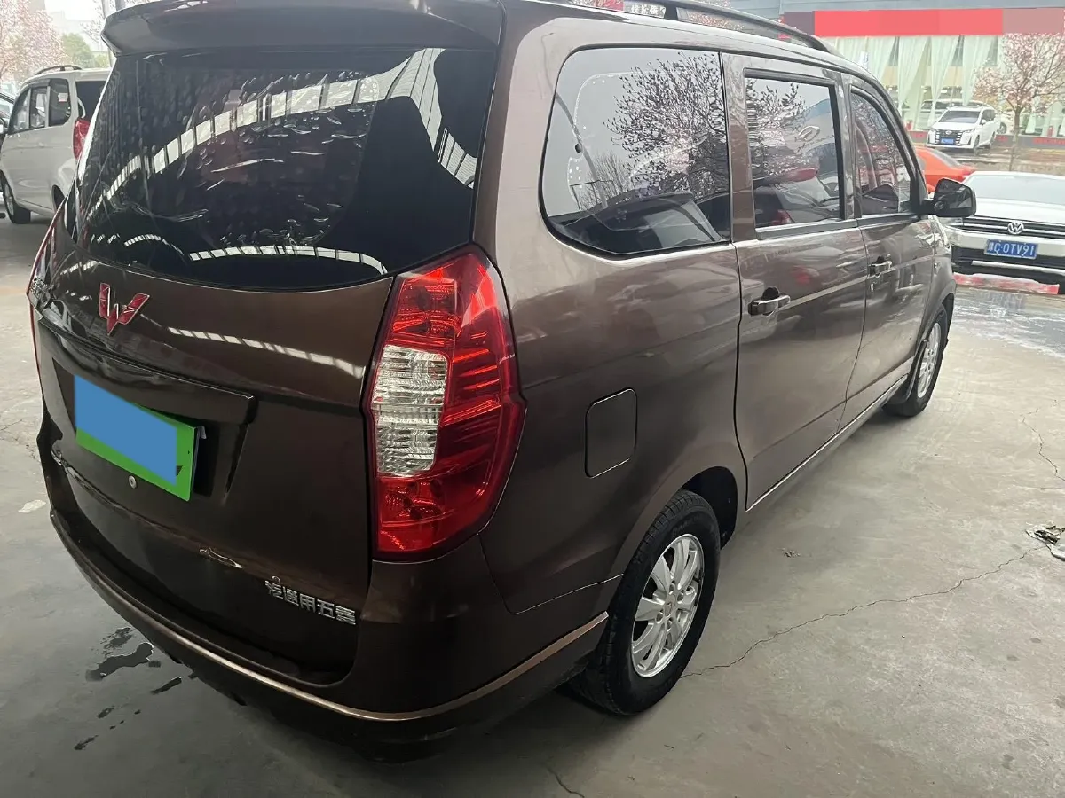 2016 WuLing HongGuang 1.5L 112HP L4 5MT,autocango,china used car exporter,china ev exporter,chinese used car exporter,chinese used ev exporter
