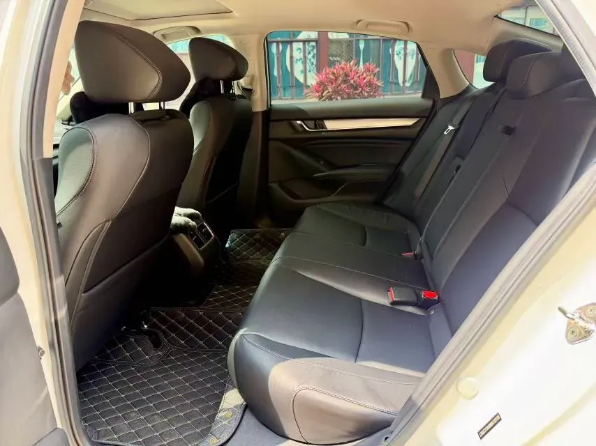 2018 Honda Accord 1.5T 194HP L4 CVT,autocango,china used car exporter,china ev exporter,chinese used car exporter,chinese used ev exporter