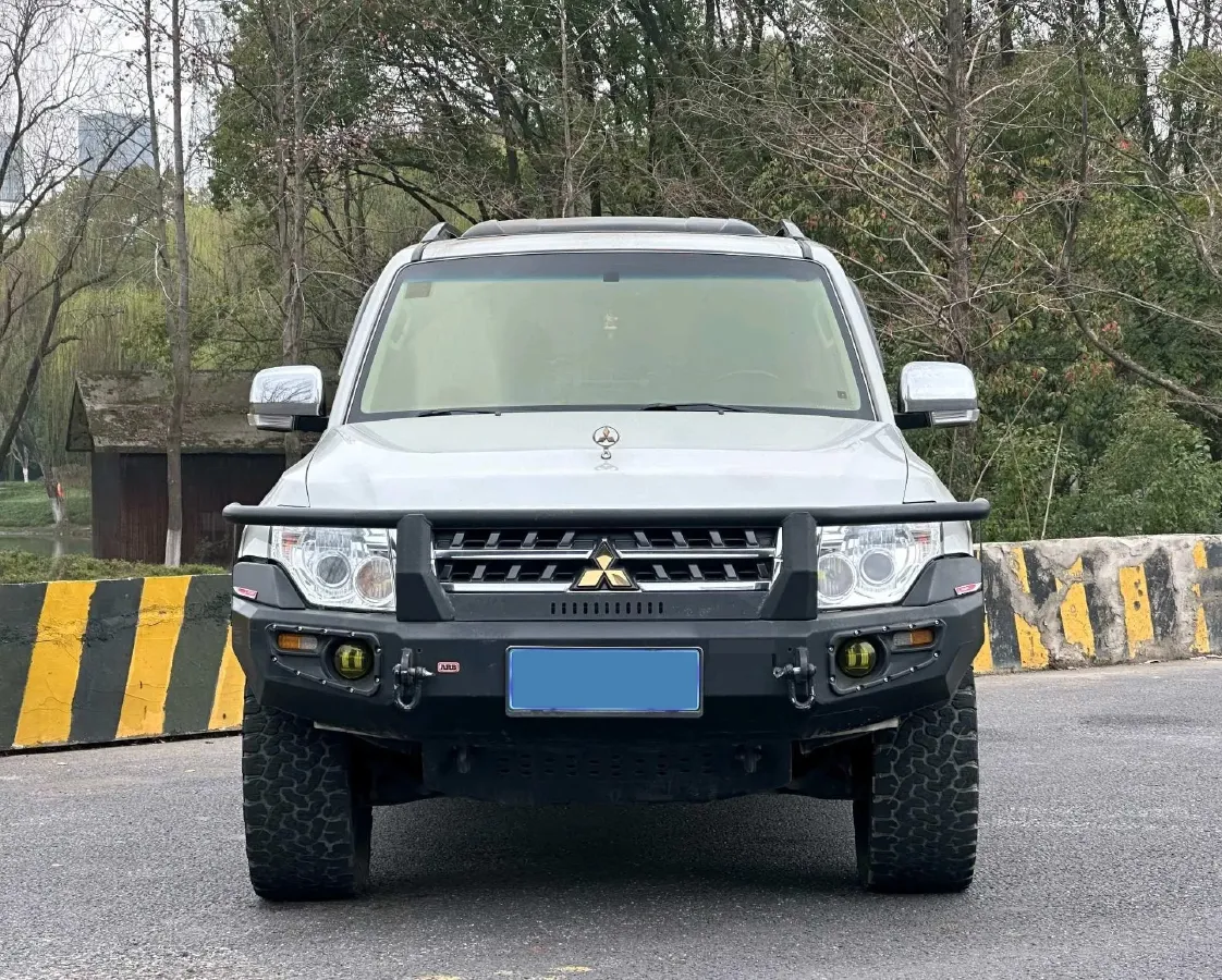 2017 Honda Jade 1.8L 141HP L4 5AT,autocango,china used car exporter,china ev exporter,chinese used car exporter,chinese used ev exporter