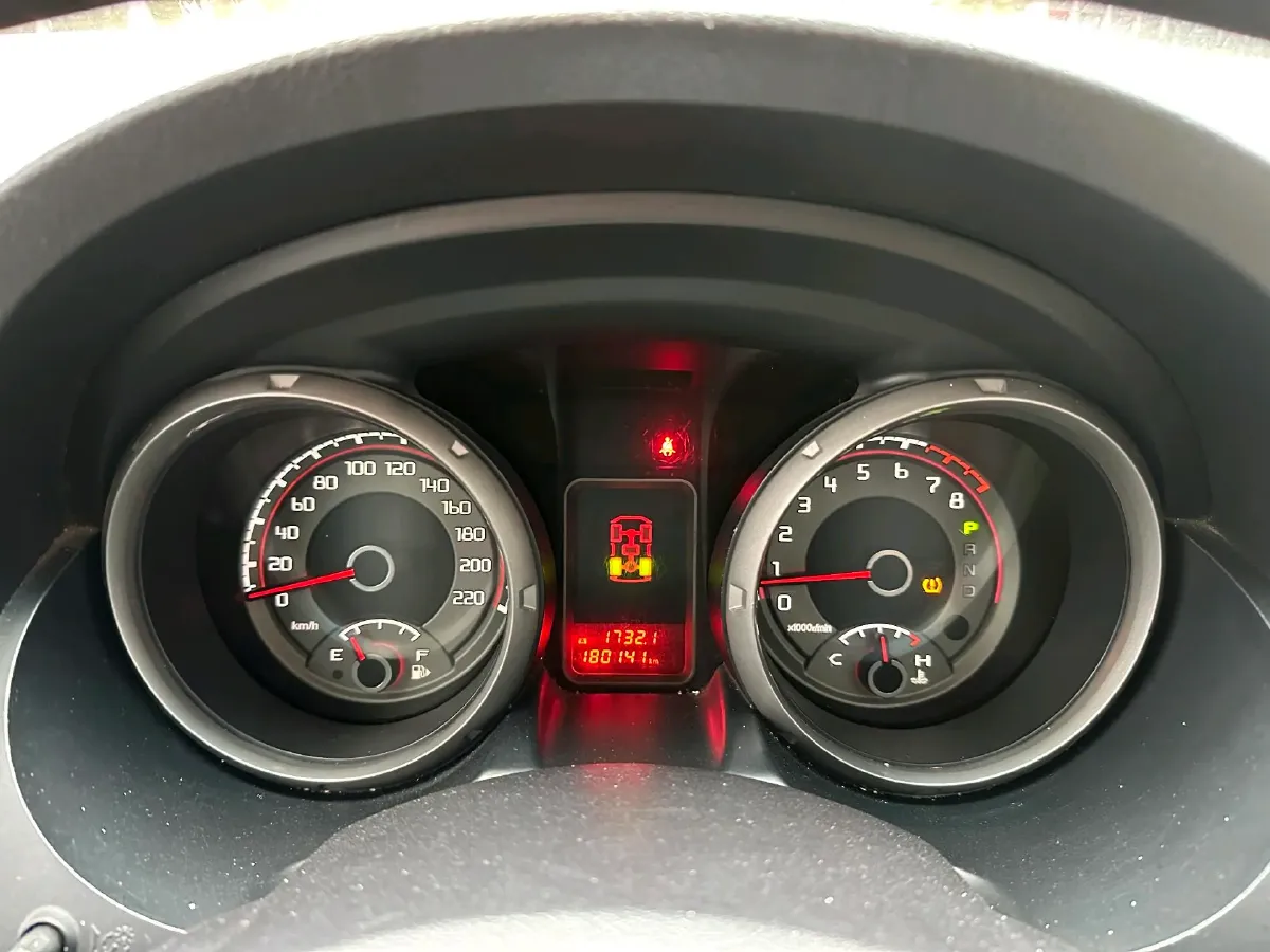 2017 Honda Jade 1.8L 141HP L4 5AT,autocango,china used car exporter,china ev exporter,chinese used car exporter,chinese used ev exporter