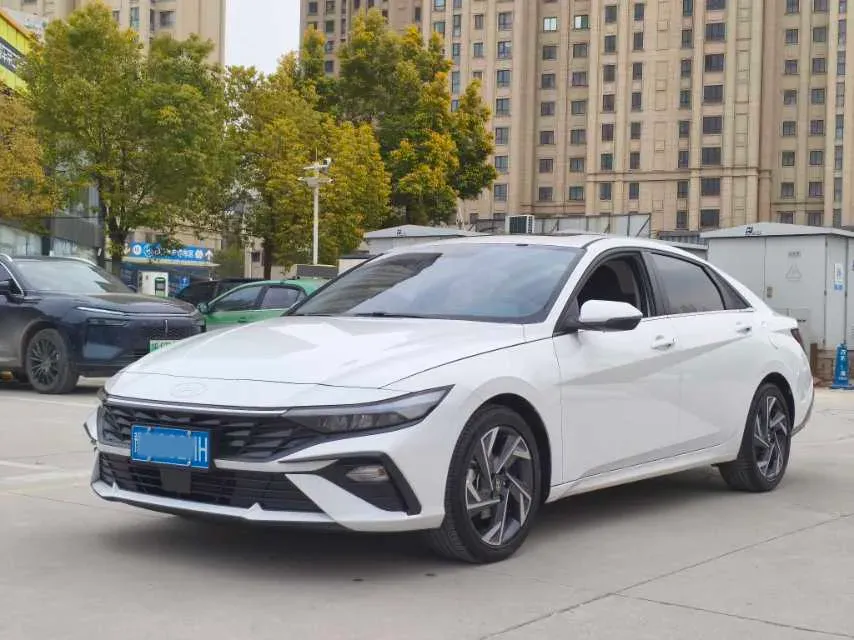 2023 Hyundai Elantra 1.5L 115HP L4 CVT,autocango,china used car exporter,china ev exporter,chinese used car exporter,chinese used ev exporter
