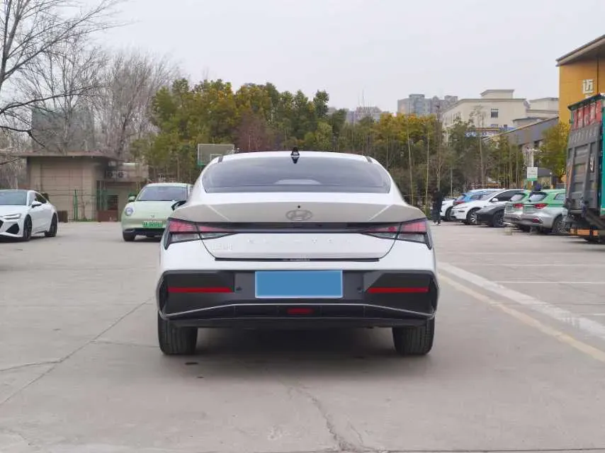2023 Hyundai Elantra 1.5L 115HP L4 CVT,autocango,china used car exporter,china ev exporter,chinese used car exporter,chinese used ev exporter