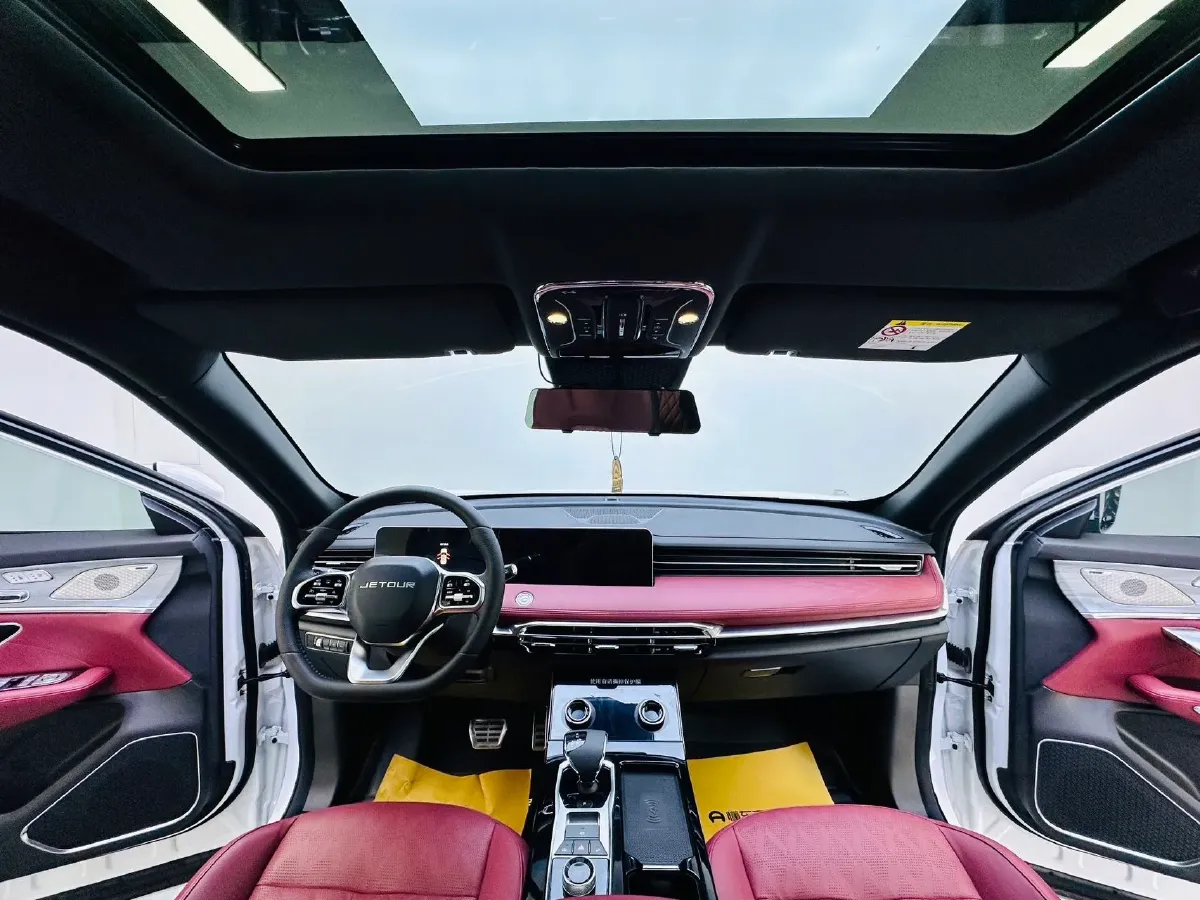 2023 Jetour X70 Plus 1.6T 197HP L4 7DCT,autocango,china used car exporter,china ev exporter,chinese used car exporter,chinese used ev exporter