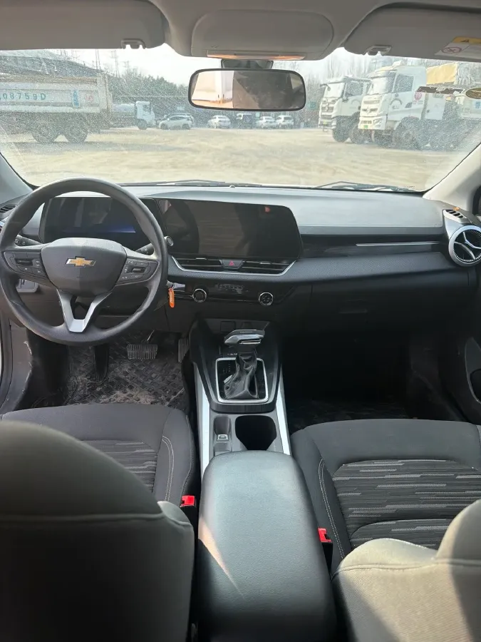 2023 Chevrolet Monza 1.5L 113HP L4 6DCT,autocango,china used car exporter,china ev exporter,chinese used car exporter,chinese used ev exporter