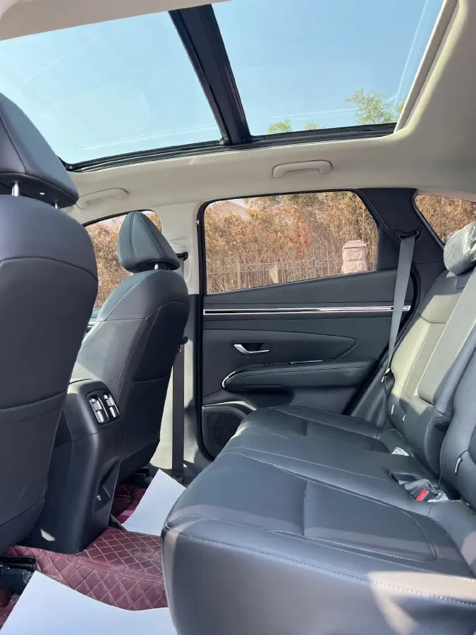 2023 Hyundai Tucson 1.5T 200HP L4 8AT,autocango,china used car exporter,china ev exporter,chinese used car exporter,chinese used ev exporter
