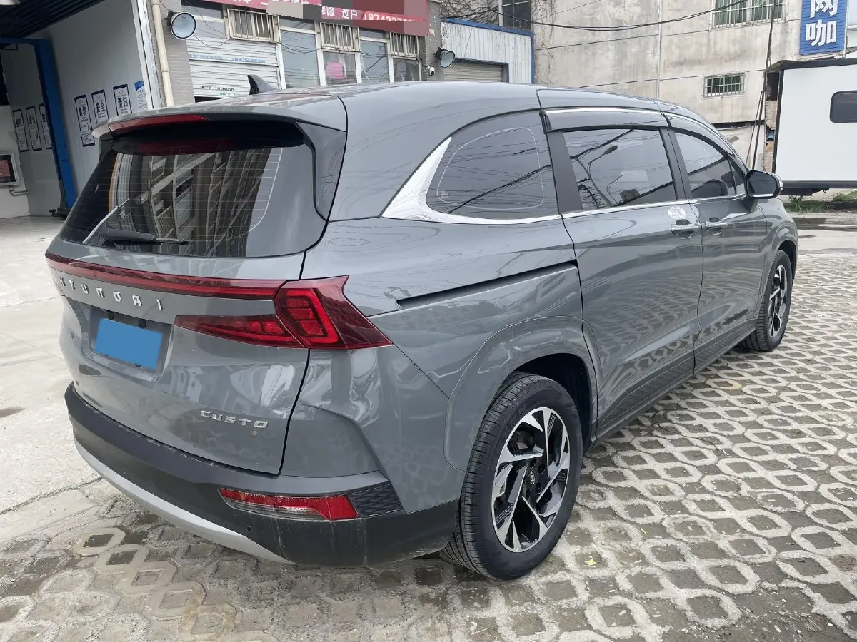 2022 Hyundai Custo 1.5T 170HP L4 8AT,autocango,china used car exporter,china ev exporter,chinese used car exporter,chinese used ev exporter