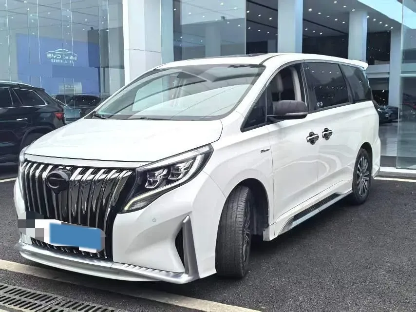 2021 GAC Trumpchi M8 2.0T 252HP L4 8AT,autocango,china used car exporter,china ev exporter,chinese used car exporter,chinese used ev exporter