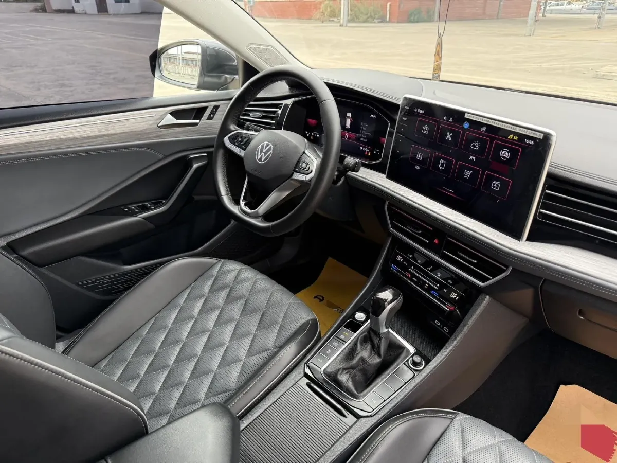 2023 Volkswagen Sagitar 1.2T 116HP L4 7DCT,autocango,china used car exporter,china ev exporter,chinese used car exporter,chinese used ev exporter