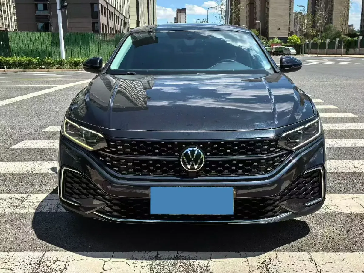 2022 Xpeng P7 BEV 60.2KWH,autocango,china used car exporter,china ev exporter,chinese used car exporter,chinese used ev exporter