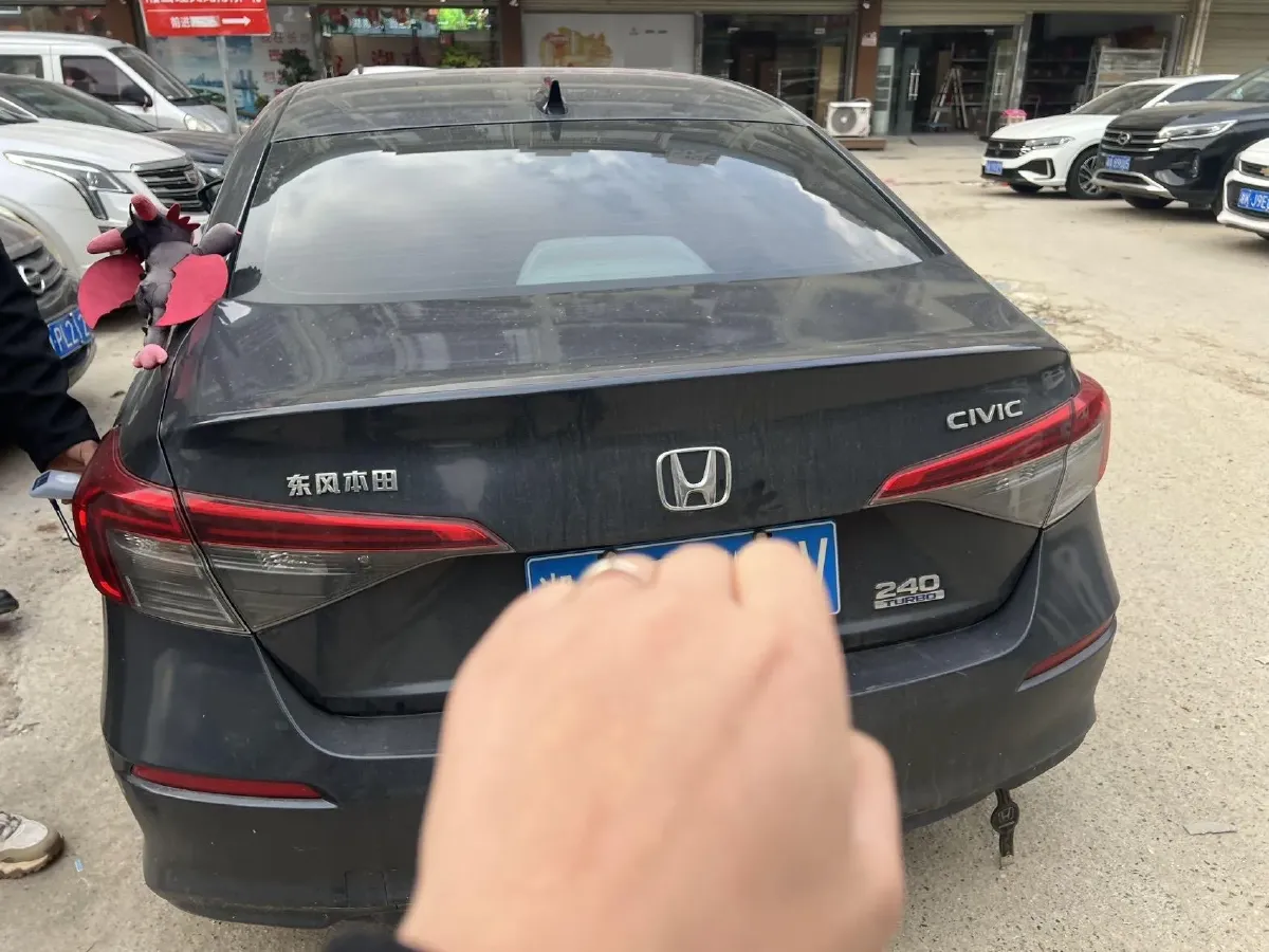 2023 Honda Civic 1.5T 182HP L4 CVT,autocango,china used car exporter,china ev exporter,chinese used car exporter,chinese used ev exporter