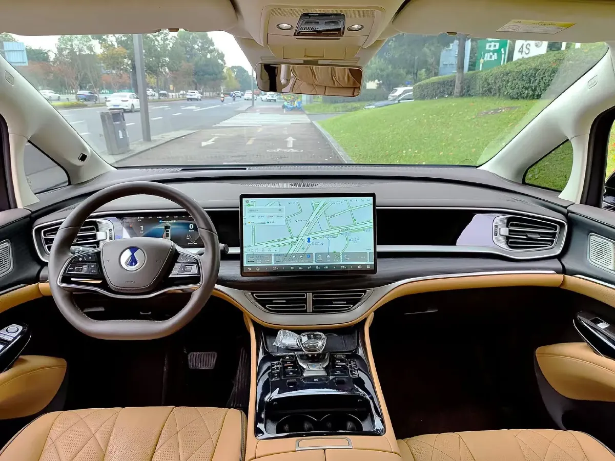 2024 Denza D9 1.5T 139HP L4 E-CVT PHEV 40KWH,autocango,china used car exporter,china ev exporter,chinese used car exporter,chinese used ev exporter