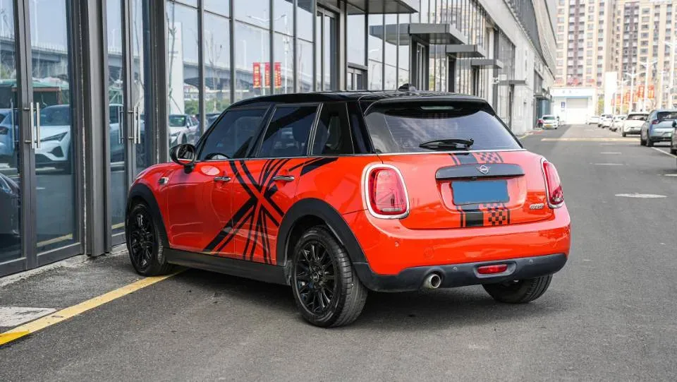 2020 MINI MINI 1.5T 136HP L3 7DCT,autocango,china used car exporter,china ev exporter,chinese used car exporter,chinese used ev exporter