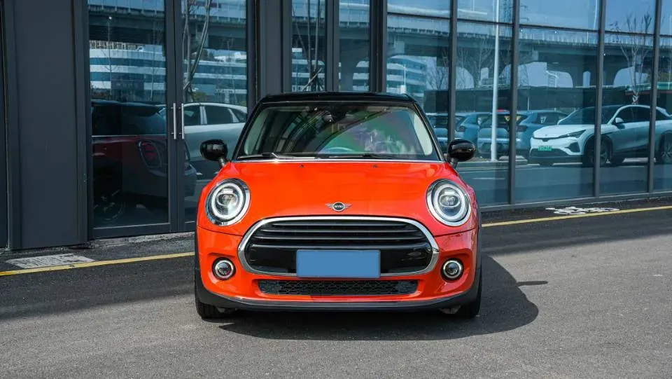 2020 MINI MINI 1.5T 136HP L3 7DCT,autocango,china used car exporter,china ev exporter,chinese used car exporter,chinese used ev exporter