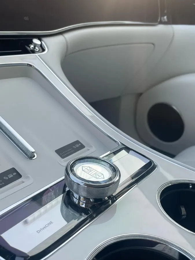 2025 HIMA S800 REEV 170HP REEV 65KWH,autocango,china used car exporter,china ev exporter,chinese used car exporter,chinese used ev exporter