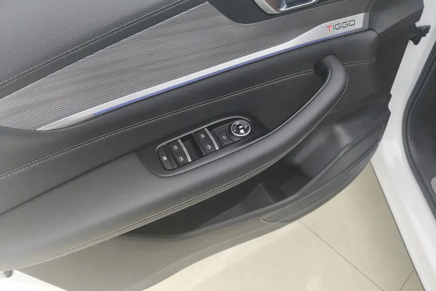 2021 Chery Tiggo 8 1.6T 197HP L4 7DCT,autocango,china used car exporter,china ev exporter,chinese used car exporter,chinese used ev exporter