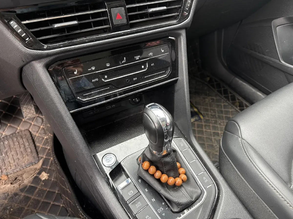 2021 Volkswagen Tharu 1.4T 150HP L4 7DCT,autocango,china used car exporter,china ev exporter,chinese used car exporter,chinese used ev exporter