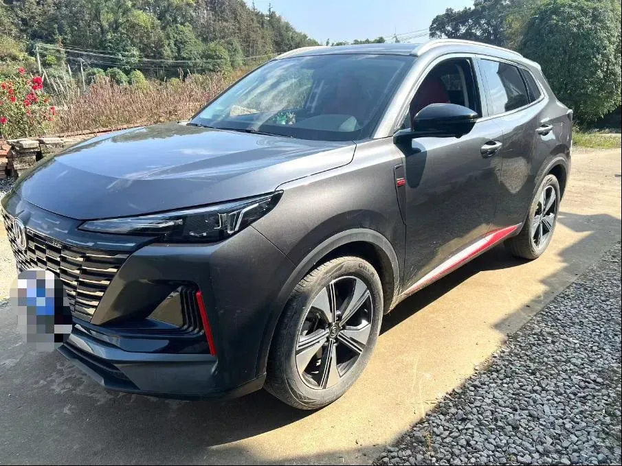 2022 ChangAn Oshan X7 Plus 1.5T 188HP L4 7DCT,autocango,china used car exporter,china ev exporter,chinese used car exporter,chinese used ev exporter
