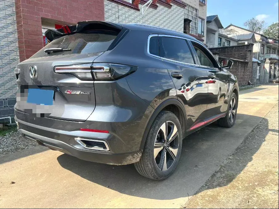 2022 ChangAn Oshan X7 Plus 1.5T 188HP L4 7DCT,autocango,china used car exporter,china ev exporter,chinese used car exporter,chinese used ev exporter