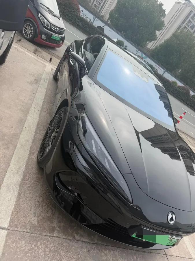 2024 Denza DenzaZ9GT 2.0T 207HP L4 E-CVT PHEV 38.5KWH,autocango,china used car exporter,china ev exporter,chinese used car exporter,chinese used ev exporter