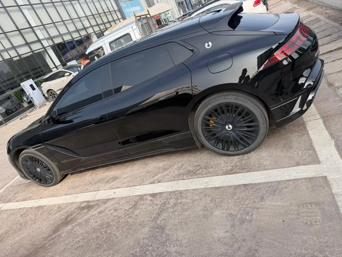 2024 Denza DenzaZ9GT 2.0T 207HP L4 E-CVT PHEV 38.5KWH,autocango,china used car exporter,china ev exporter,chinese used car exporter,chinese used ev exporter