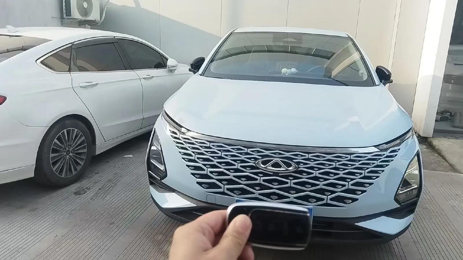 2022 Chery Omoda 1.6T 197HP L4 7DCT,autocango,china used car exporter,china ev exporter,chinese used car exporter,chinese used ev exporter