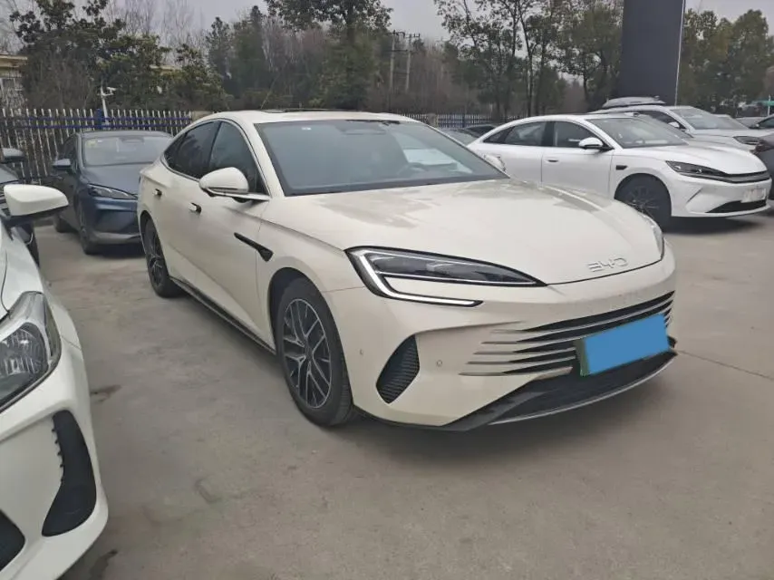 2025 BYD Seal07 DM-i 1.5L 101HP L4 E-CVT PHEV 17.6KWH,autocango,china used car exporter,china ev exporter,chinese used car exporter,chinese used ev exporter