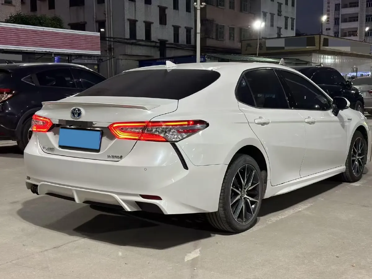 2021 Toyota Camry 2.5L 178HP L4 E-CVT Hybrid,autocango,china used car exporter,china ev exporter,chinese used car exporter,chinese used ev exporter