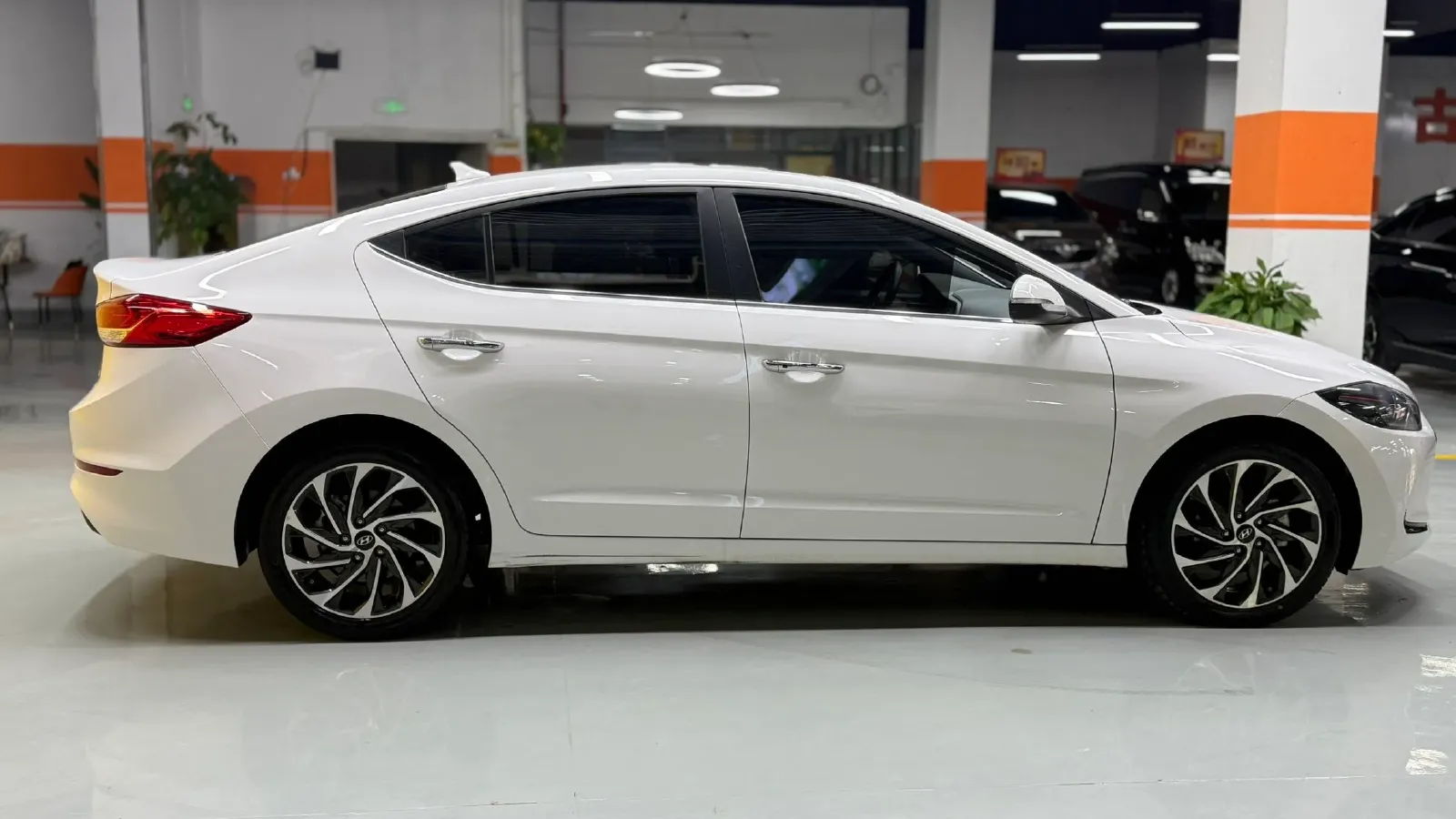 2019 Hyundai Elantra 1.4T 130HP L4 7DCT,autocango,china used car exporter,china ev exporter,chinese used car exporter,chinese used ev exporter