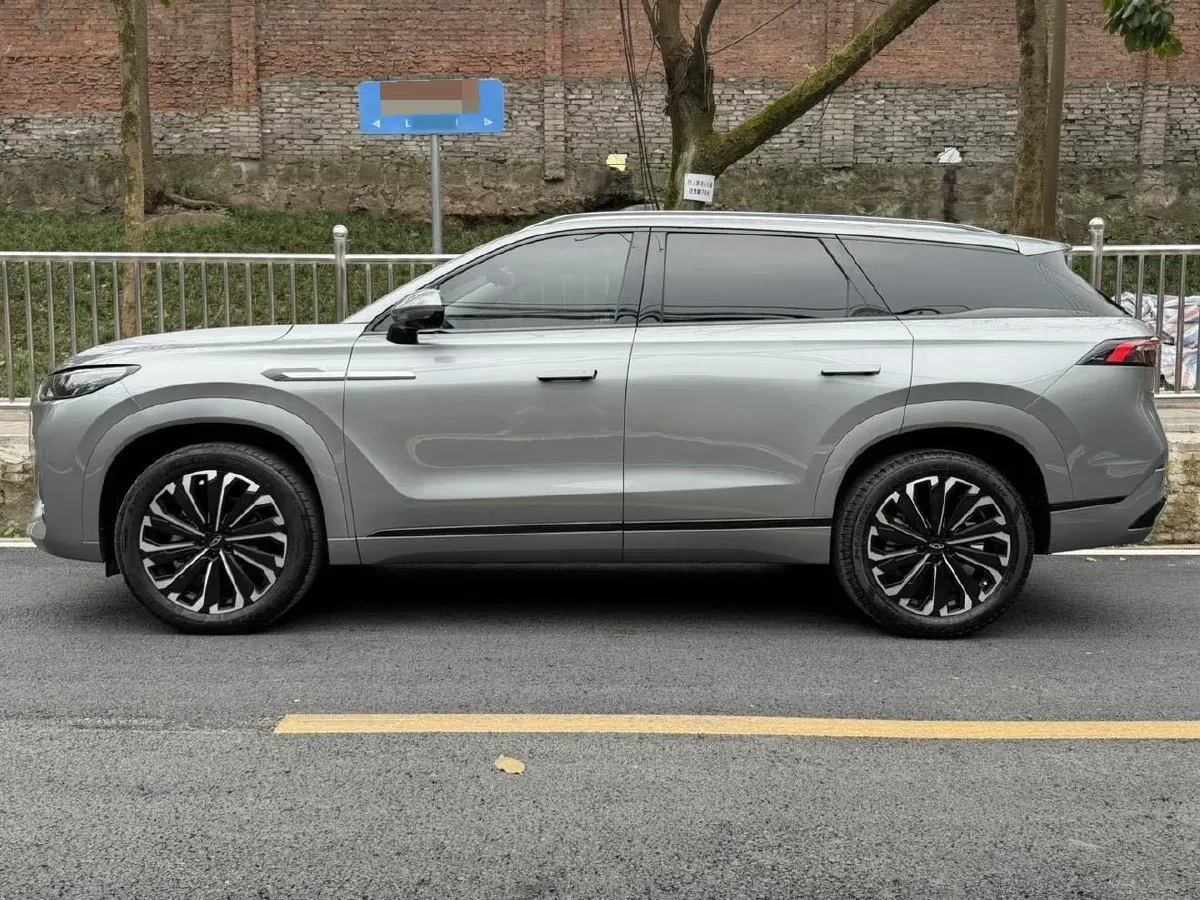 2023 Chery Tiggo 9 2.0T 261HP L4 7DCT,autocango,china used car exporter,china ev exporter,chinese used car exporter,chinese used ev exporter