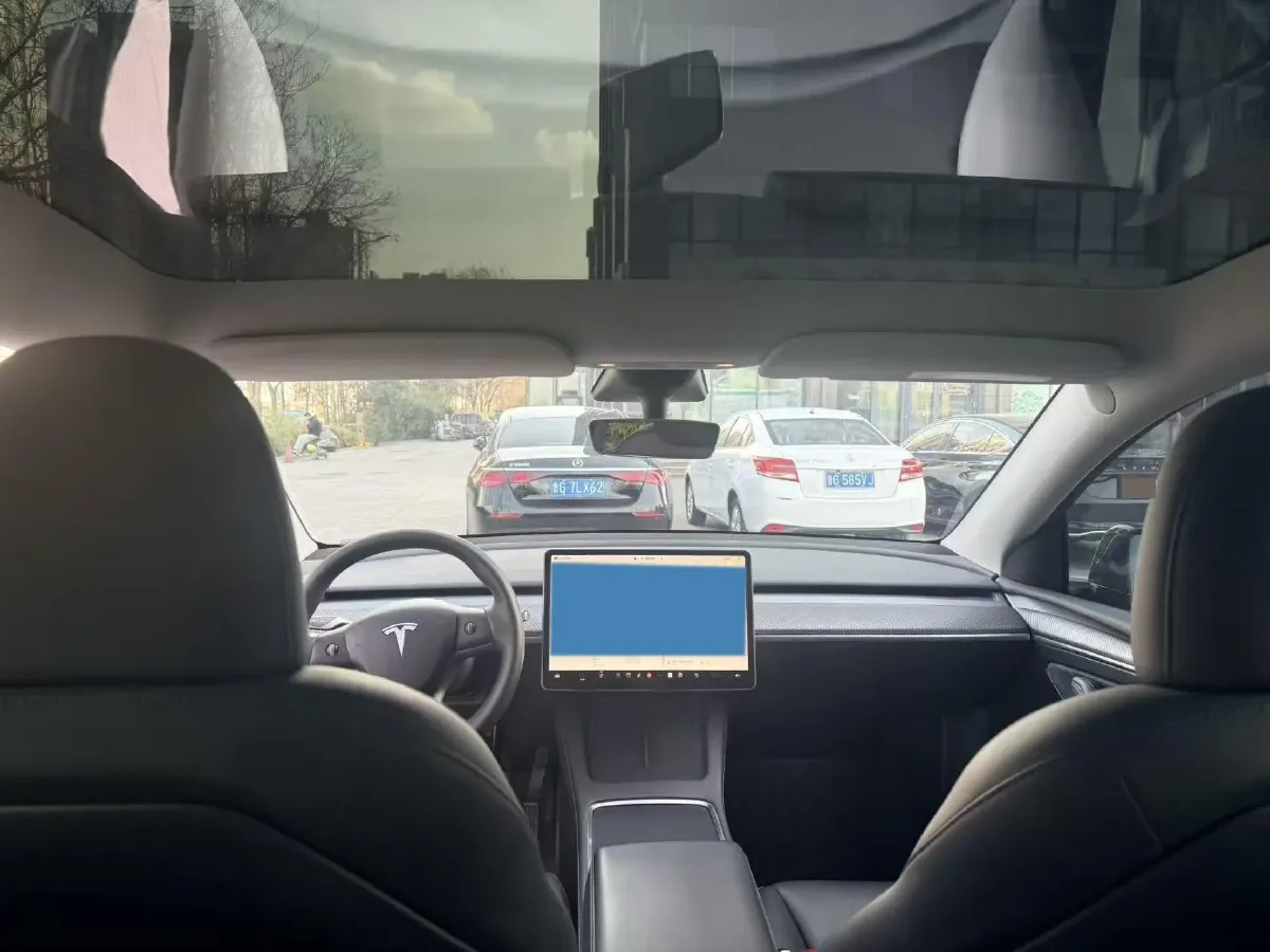 2022 Tesla Model Y BEV 60KWH,autocango,china used car exporter,china ev exporter,chinese used car exporter,chinese used ev exporter