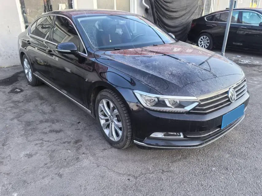2018 Volkswagen Magotan 1.8T 180HP L4 7DCT,autocango,china used car exporter,china ev exporter,chinese used car exporter,chinese used ev exporter