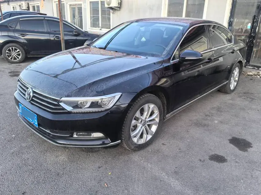 2018 Volkswagen Magotan 1.8T 180HP L4 7DCT,autocango,china used car exporter,china ev exporter,chinese used car exporter,chinese used ev exporter