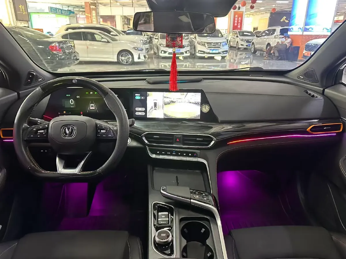 2022 ChangAn UNI-T 1.5T 188HP L4 7DCT,autocango,china used car exporter,china ev exporter,chinese used car exporter,chinese used ev exporter