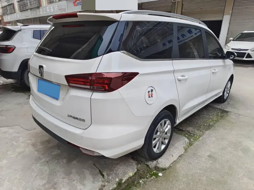 2019 BaoJun 360 1.5L 105HP L4 CVT,autocango,china used car exporter,china ev exporter,chinese used car exporter,chinese used ev exporter