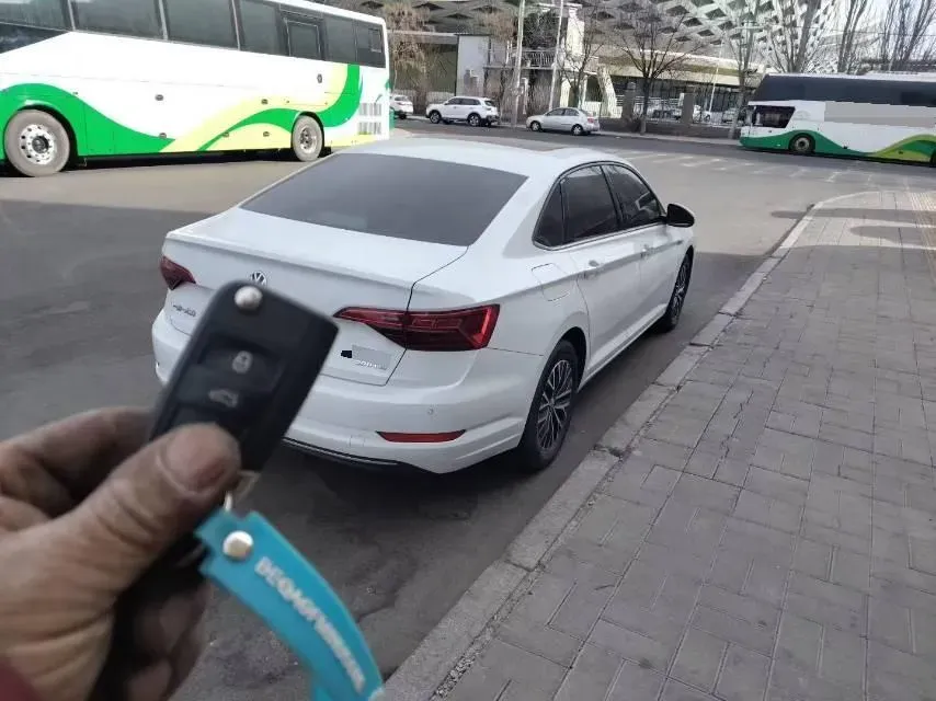 2019 Jeep Renegade 1.3T 173HP L4 7DCT,autocango,china used car exporter,china ev exporter,chinese used car exporter,chinese used ev exporter