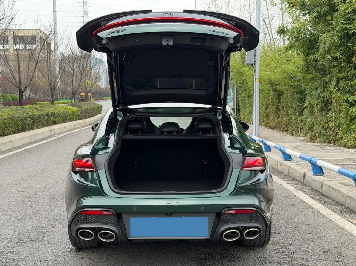 2023 MG 7 1.5T 188HP L4 7DCT,autocango,china used car exporter,china ev exporter,chinese used car exporter,chinese used ev exporter