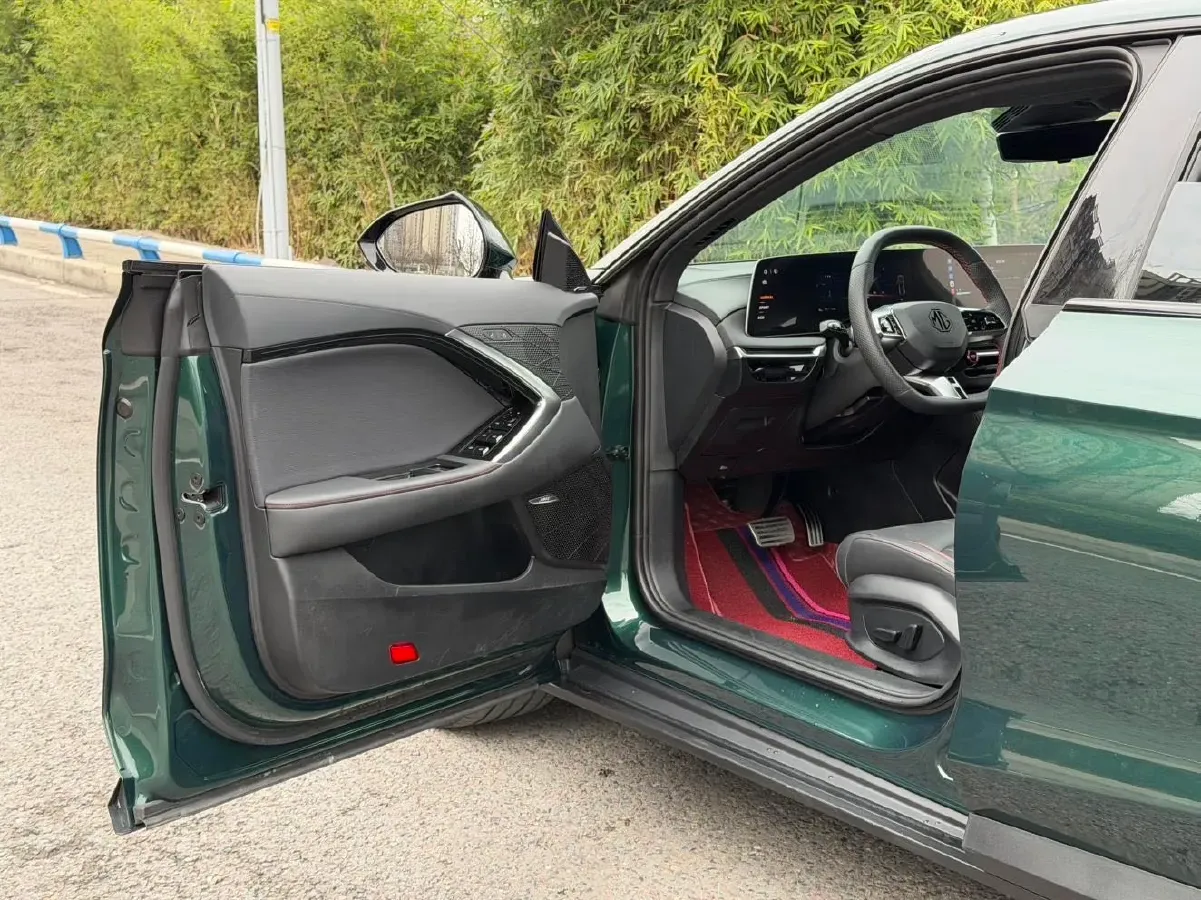 2023 MG 7 1.5T 188HP L4 7DCT,autocango,china used car exporter,china ev exporter,chinese used car exporter,chinese used ev exporter