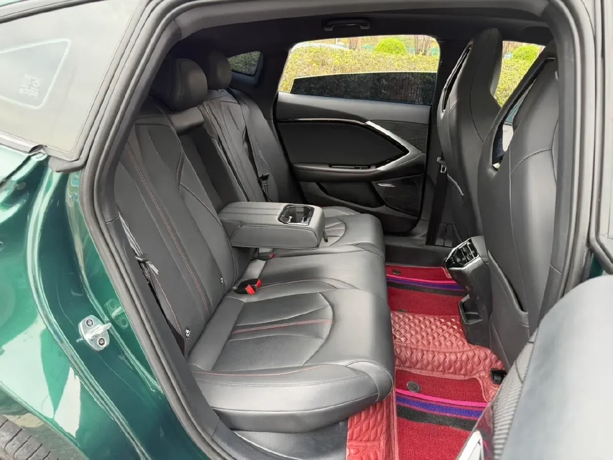 2023 MG 7 1.5T 188HP L4 7DCT,autocango,china used car exporter,china ev exporter,chinese used car exporter,chinese used ev exporter