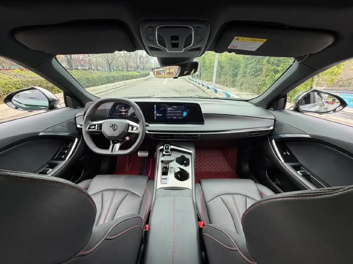 2023 MG 7 1.5T 188HP L4 7DCT,autocango,china used car exporter,china ev exporter,chinese used car exporter,chinese used ev exporter