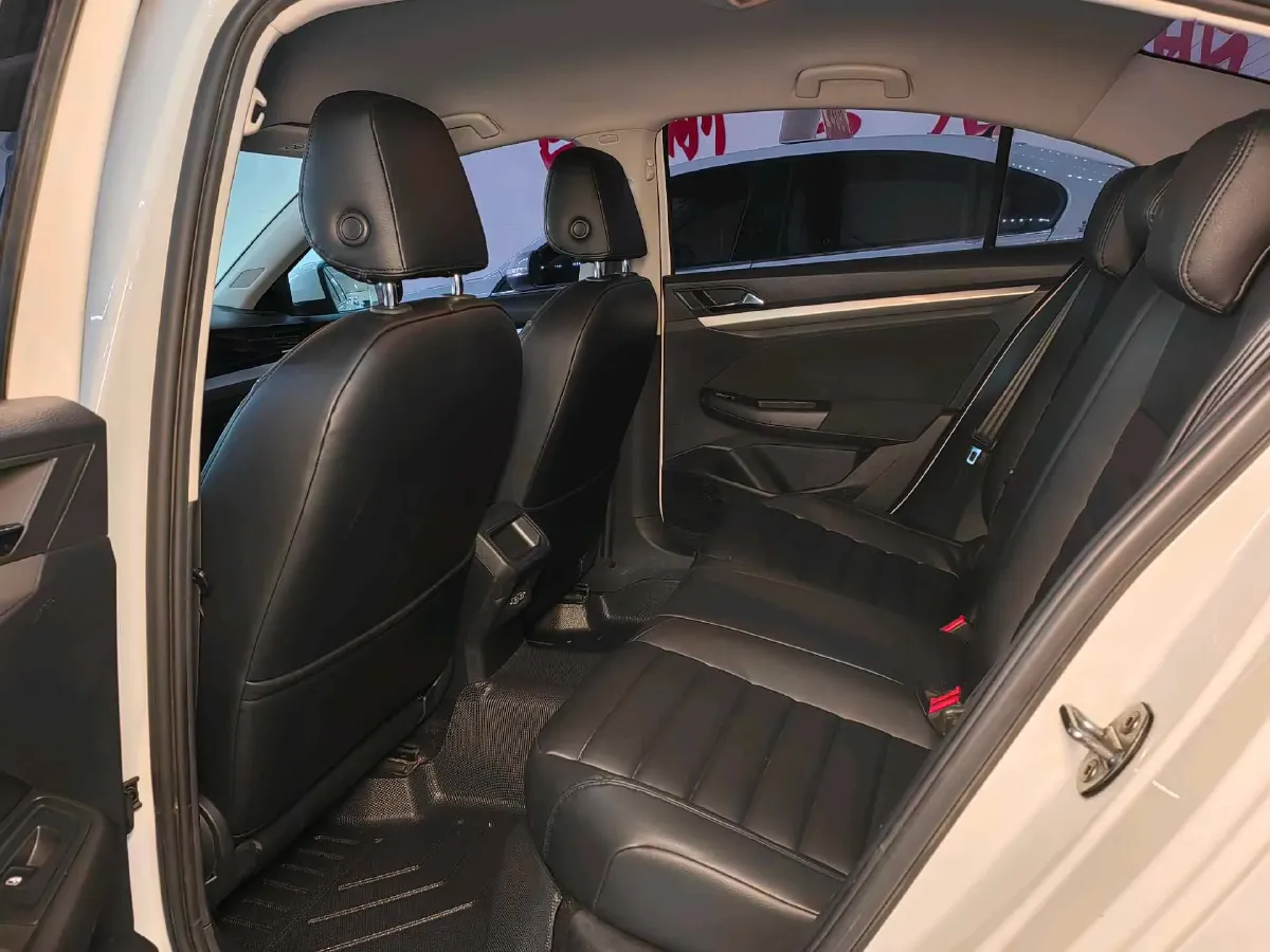 2021 Volkswagen Bora 1.5L 113HP L4 6AT,autocango,china used car exporter,china ev exporter,chinese used car exporter,chinese used ev exporter