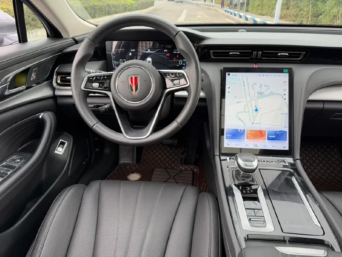 2023 HongQi H5 2.0T 224HP L4 8AT,autocango,china used car exporter,china ev exporter,chinese used car exporter,chinese used ev exporter