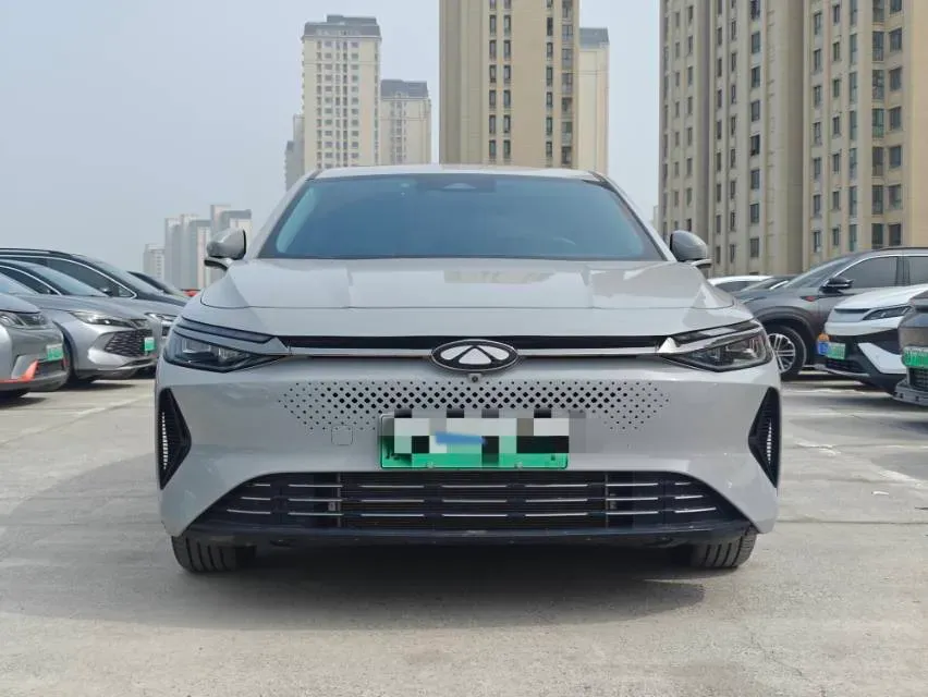 2024 Fulwin FulwinA8 1.5T 156HP L4 1DHT PHEV 18.3KWH,autocango,china used car exporter,china ev exporter,chinese used car exporter,chinese used ev exporter
