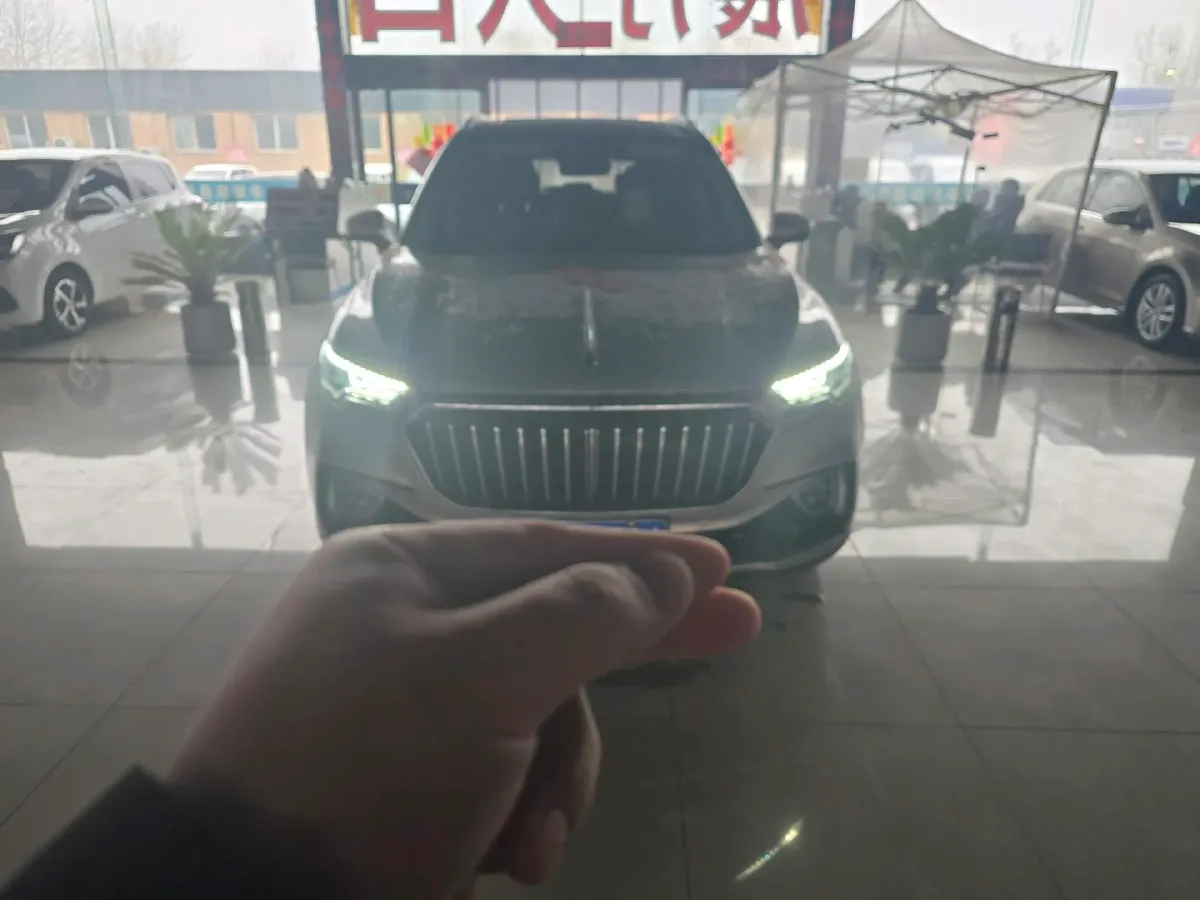 2022 HongQi HS5 2.0T 224HP L4 6AT,autocango,china used car exporter,china ev exporter,chinese used car exporter,chinese used ev exporter