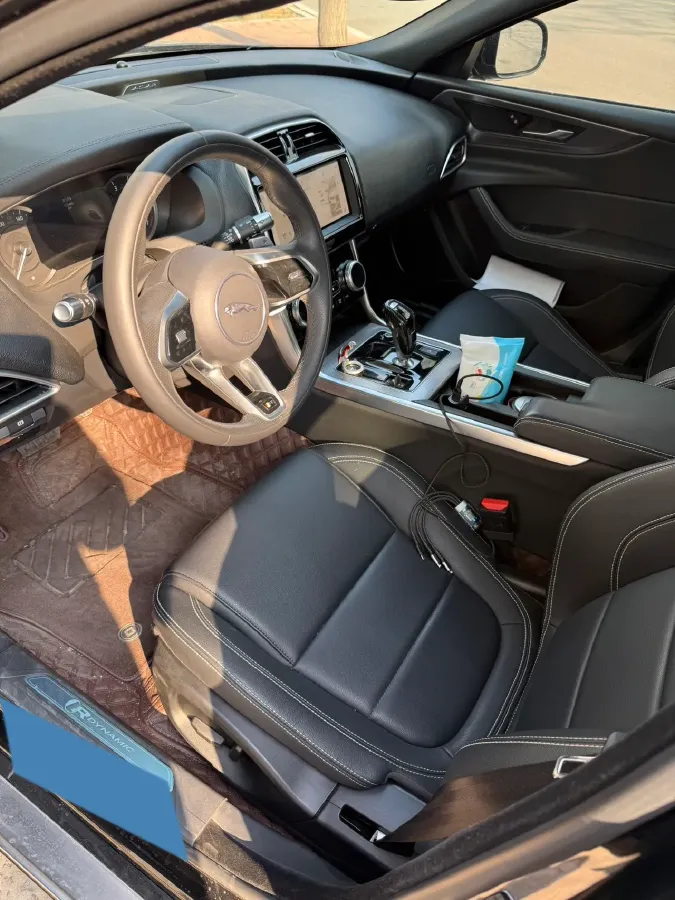 2021 Jaguar XEL 2.0T 200HP L4 8AT,autocango,china used car exporter,china ev exporter,chinese used car exporter,chinese used ev exporter