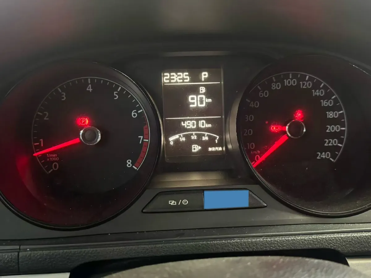 2017 Volkswagen Lavida 1.6L 110HP L4 6AT,autocango,china used car exporter,china ev exporter,chinese used car exporter,chinese used ev exporter