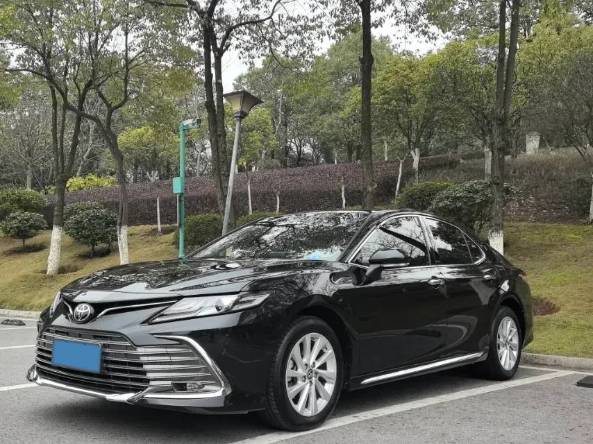 2023 Toyota Camry 2.0L 177HP L4 CVT,autocango,china used car exporter,china ev exporter,chinese used car exporter,chinese used ev exporter