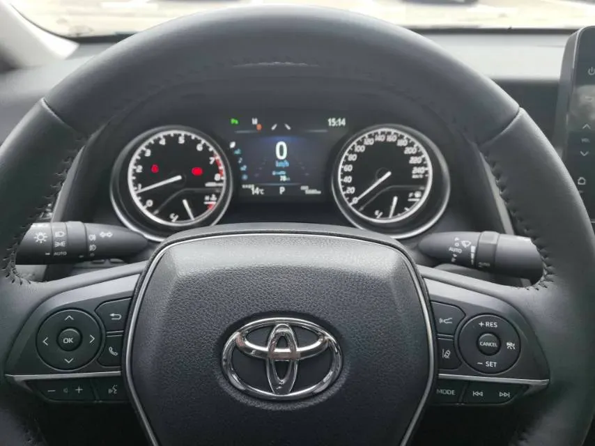 2023 Toyota Camry 2.0L 177HP L4 CVT,autocango,china used car exporter,china ev exporter,chinese used car exporter,chinese used ev exporter