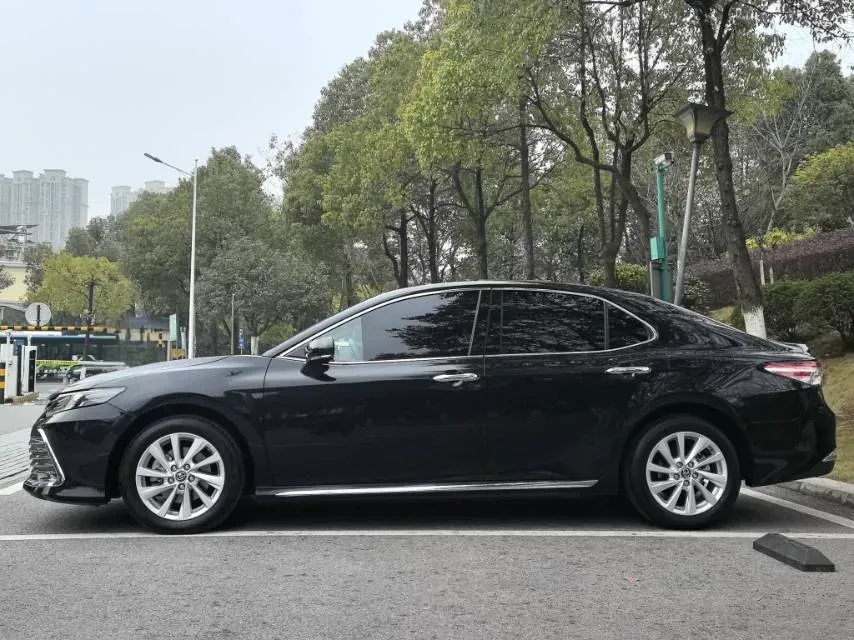 2023 Toyota Camry 2.0L 177HP L4 CVT,autocango,china used car exporter,china ev exporter,chinese used car exporter,chinese used ev exporter