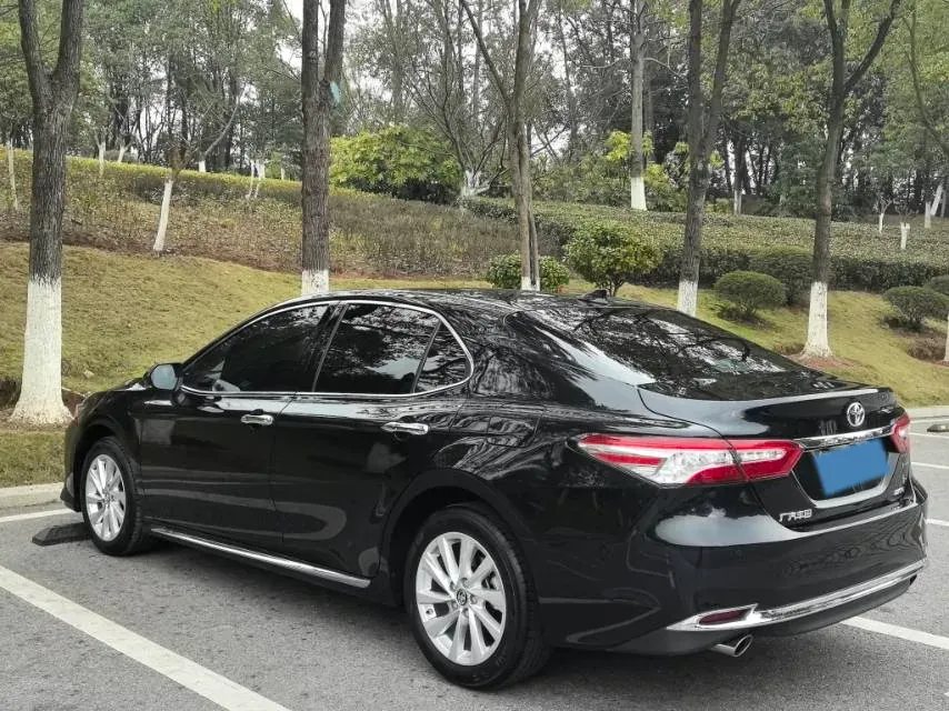 2023 Toyota Camry 2.0L 177HP L4 CVT,autocango,china used car exporter,china ev exporter,chinese used car exporter,chinese used ev exporter